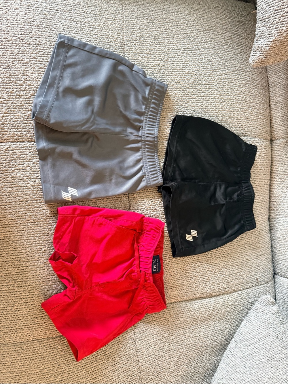 The Children's Place 3-Pack Athletic Shorts in Gray, Black & Red